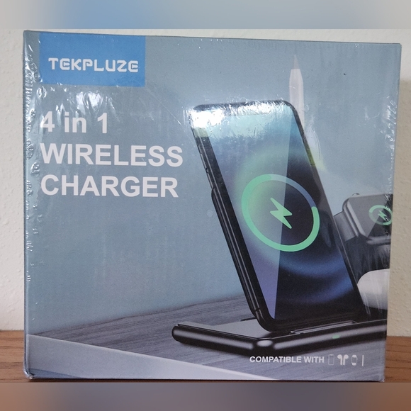 4-in-1 Wireless Charger NEW in Sealed Box *Apple Compatible* - Picture 1 of 6